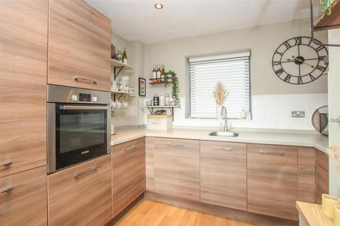 41, Wilkinson Court Rollason Way, Brentwood, CM14 4EU