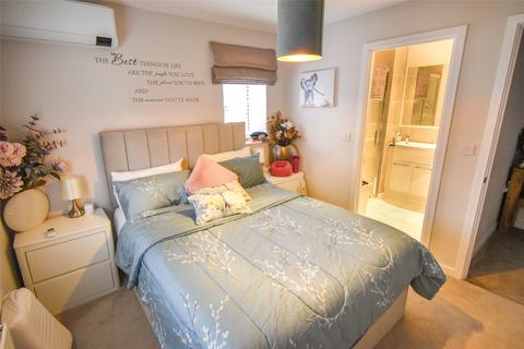 22 Brick Work Lane, Hook, RG27 9YT