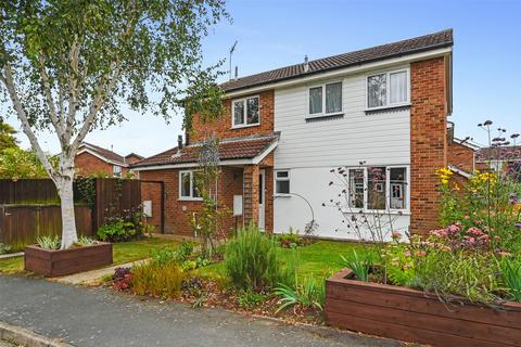 4 bedroom detached house for sale, Hall Road, Stowmarket