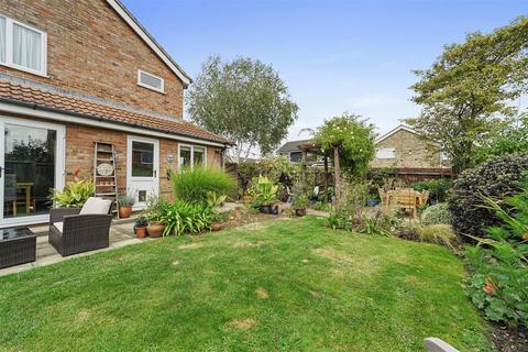 4 bedroom detached house for sale, Hall Road, Stowmarket