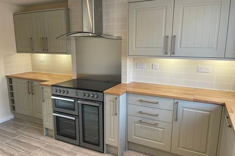 24 Jenks Road, Wombourne, Wolverhampton, WV5 0BL