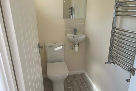 24 Jenks Road, Wombourne, Wolverhampton, WV5 0BL
