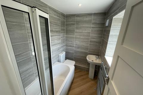 24 Jenks Road, Wombourne, Wolverhampton, WV5 0BL