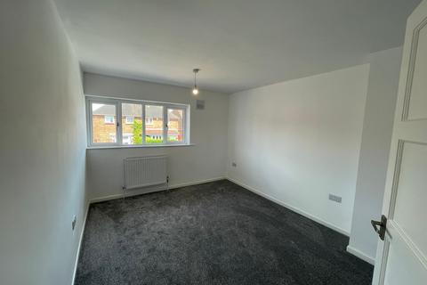 24 Jenks Road, Wombourne, Wolverhampton, WV5 0BL