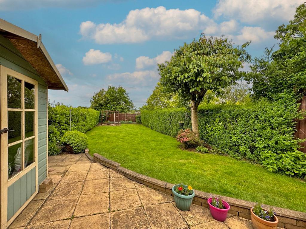 Wakeley Hill, Wolverhampton, WV4 2 bed link detached house for sale £285,000