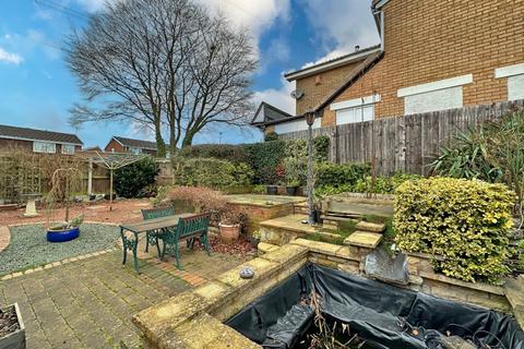 24 Forge Valley Way, Wombourne, Wolverhampton, WV5 8JT