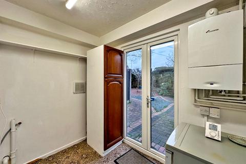 24 Forge Valley Way, Wombourne, Wolverhampton, WV5 8JT