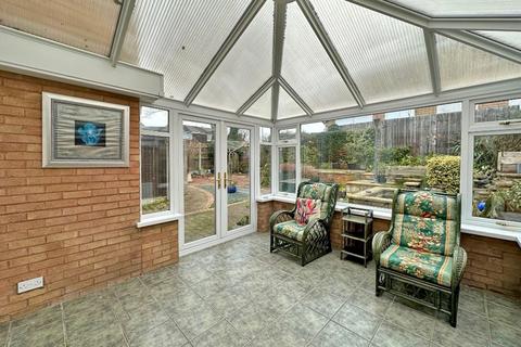 24 Forge Valley Way, Wombourne, Wolverhampton, WV5 8JT