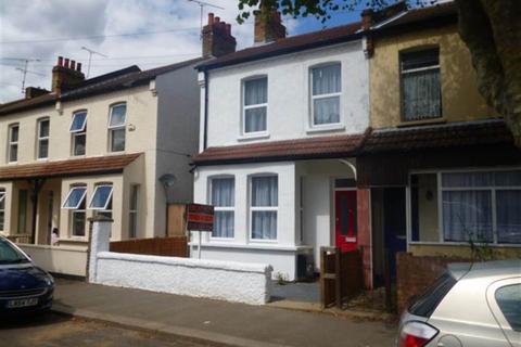 3 bedroom semi-detached house to rent, St Anns Road, Southend On Sea