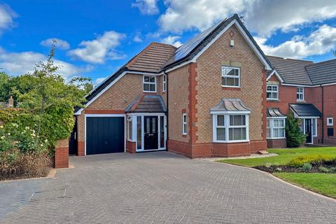 4 bedroom detached house for sale, Rebecca Gardens, Penn, WV4