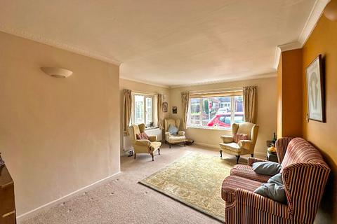 12 Crockington Close, Seisdon, Wolverhampton, WV5 7EL