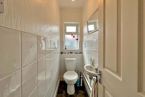 12 Crockington Close, Seisdon, Wolverhampton, WV5 7EL