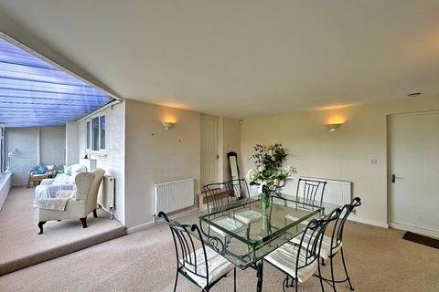 12 Crockington Close, Seisdon, Wolverhampton, WV5 7EL