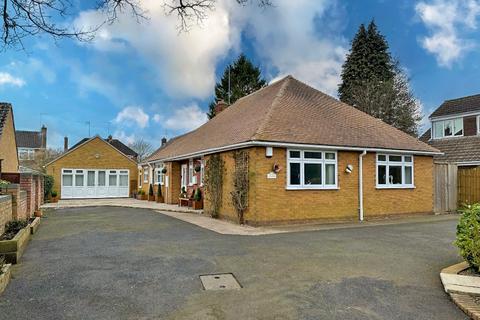 3 bedroom detached bungalow for sale, Plantation Lane, Himley, DY3