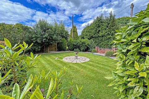 3 bedroom detached bungalow for sale, Plantation Lane, Himley, DY3