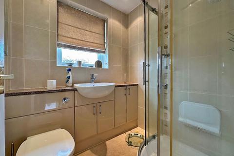 28 Millfields Way, Wombourne, Wolverhampton, WV5 8HP