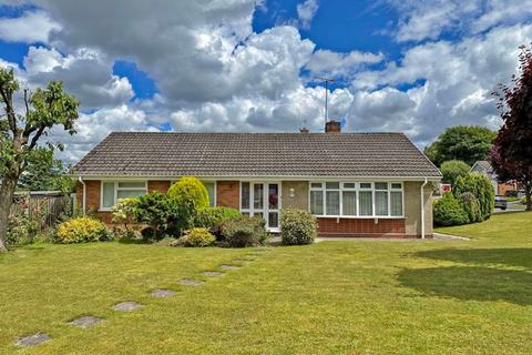 1 Copper Beech Drive, Wombourne, Wolverhampton, WV5 0LH