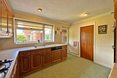 1 Copper Beech Drive, Wombourne, Wolverhampton, WV5 0LH