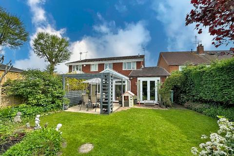 23a Bridgnorth Avenue, Wombourne, Wolverhampton, WV5 0AD