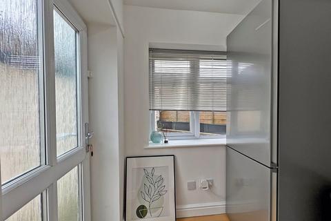 78 Bhylls Lane, Wolverhampton, WV3 8DZ