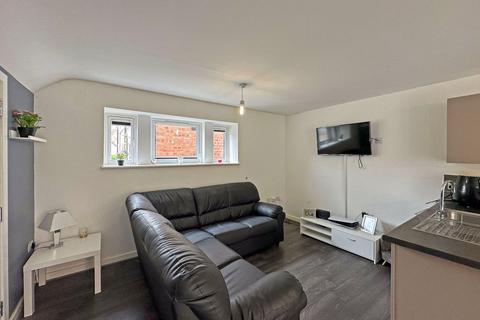 2 bedroom terraced house for sale, The Mews, Wolverhampton, WV6