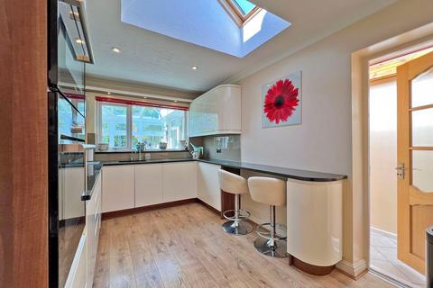81 Cotwall End Road, Dudley, DY3 3EJ