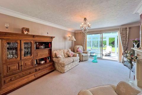 81 Cotwall End Road, Dudley, DY3 3EJ
