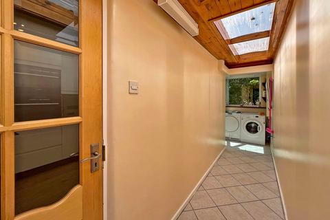 81 Cotwall End Road, Dudley, DY3 3EJ