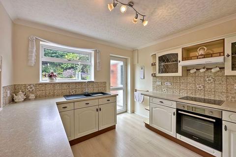 4 bedroom detached house for sale, The Grange, Wombourne, WV5