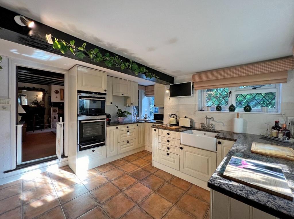 Breakfast kitchen