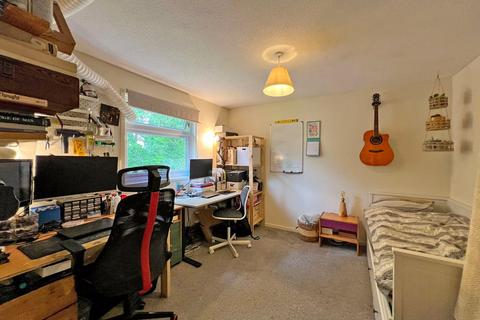 93 Chadwick Close, Merry Hill, Wolverhampton, WV4 4PJ