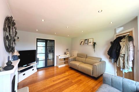 12 Greenway Close, Bury, BL8 1PE