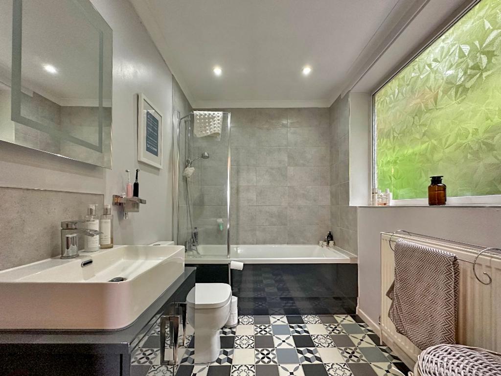 Principle En-suite