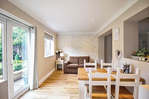 70 Millfields Way, Wombourne, Wolverhampton, WV5 8JQ