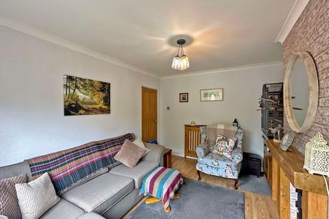 66 Billy Buns Lane, Wombourne, Wolverhampton, WV5 9BP