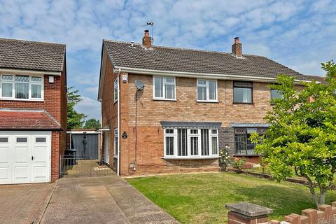 4 bedroom semi-detached house for sale, Rennison Drive, Wombourne, WV5