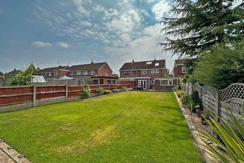 22 Rennison Drive, Wombourne, Wolverhampton, WV5 9HW
