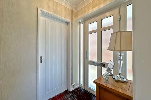 22 Rennison Drive, Wombourne, Wolverhampton, WV5 9HW