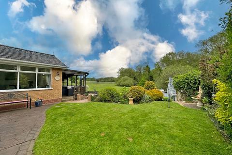 42 Baldwin Way, Swindon, Dudley, DY3 4PF