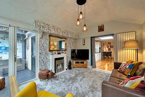 31 Bramber Drive, Wombourne, Wolverhampton, WV5 8EQ