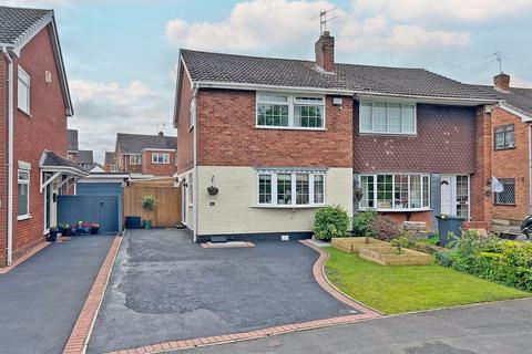 16 The Nurseries, Coven, Wolverhampton, WV9 5BZ