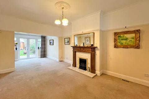 4 bedroom semi-detached house for sale, Willow Road, FINCHFIELD