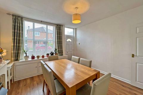 46 Swan Bank, Penn, Wolverhampton, WV4 5PZ