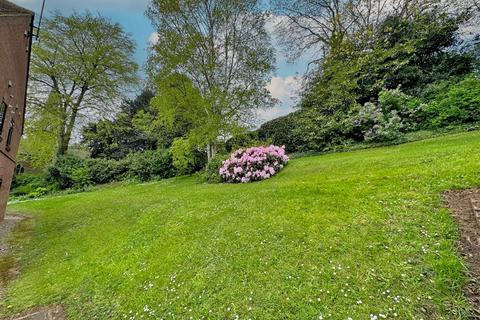 2 bedroom ground floor flat for sale, High Street, Wombourne, WV5