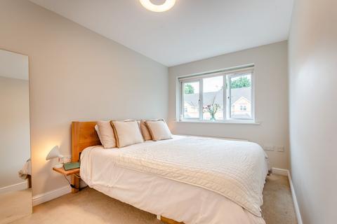 24 Cygnet Court, Wombourne, Wolverhampton, WV5 0NN