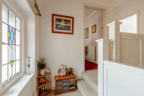 8 Beckminster Road, Wolverhampton, WV3 7DZ