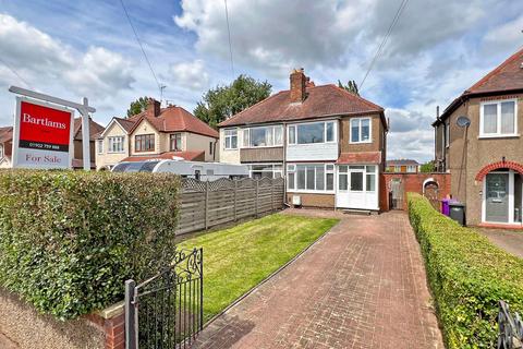 81 Blackburn Avenue, Wolverhampton, WV6 9JT
