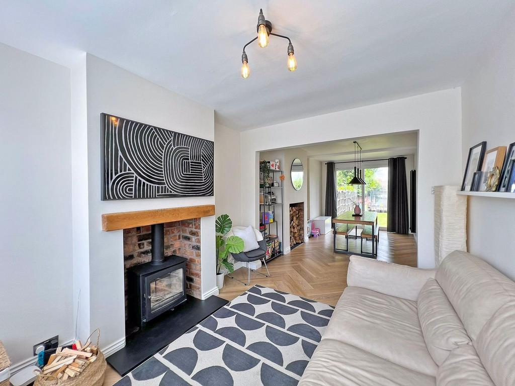 Living/dining room