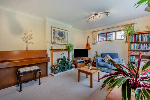 undefined, Lloyd Road, Stockwell End, WV6