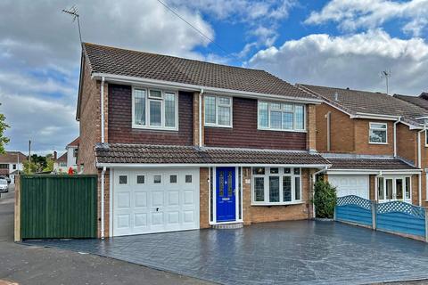 4 bedroom detached house for sale, Farleigh Drive, Wolverhampton, WV3